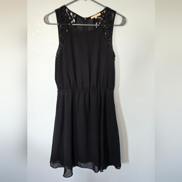 Hypr Black Dress Size Small - Picture 1 of 8